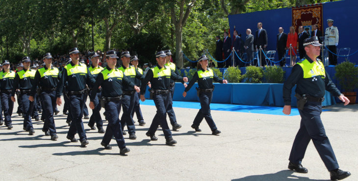 Carmena elimina la misa del desfile de la Policía Municipal