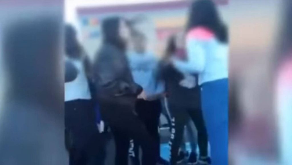 Los Institutos de Colmenar Viejo expulsan a doce alumnos por agredir a una joven
