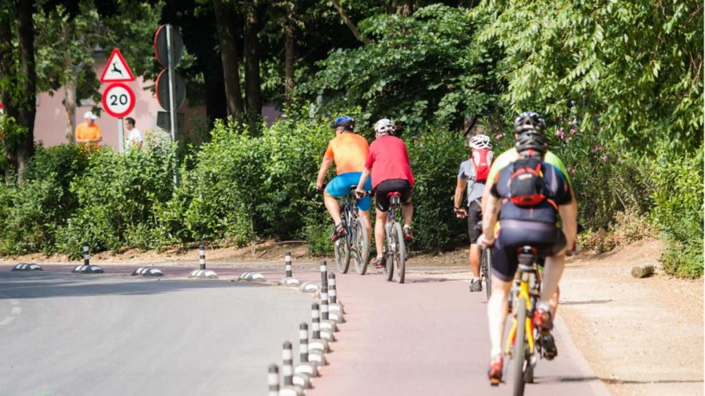 La Policía detecta trampas mortales para los ciclistas en la Casa de Campo