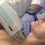 La tecnología Enerjet revitaliza la piel inyectando principios activos sin aguja